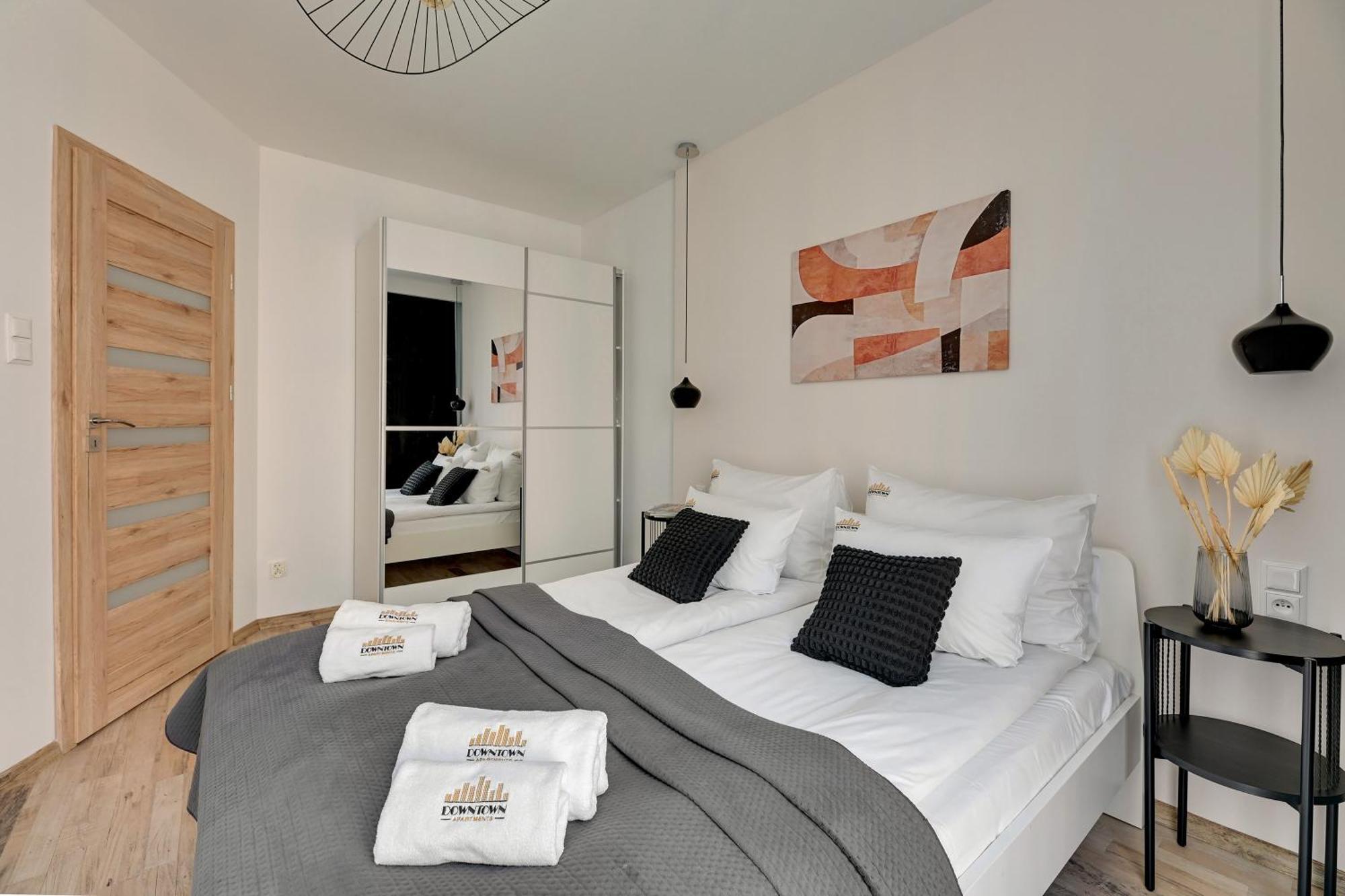 Aura - Riverside & Parking By Downtown Apartments Gdansk Phòng bức ảnh